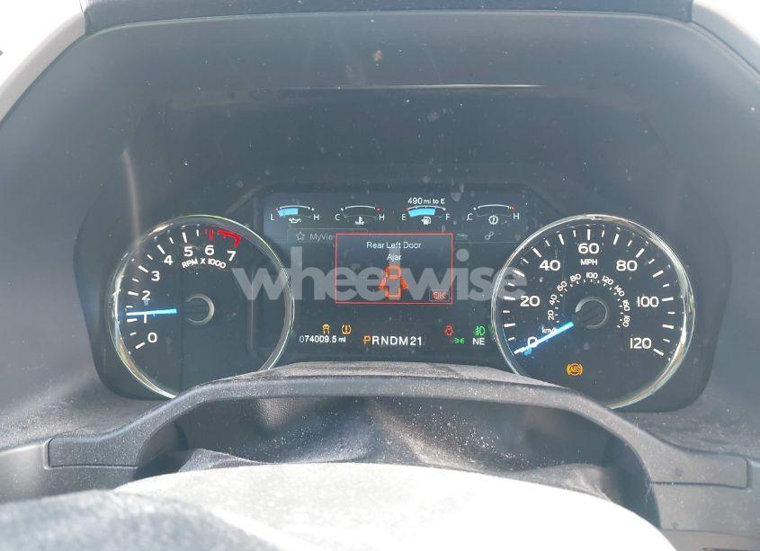 Photo 15 of 2015 Ford F-150 LARIAT (VIN 1FTEW1CP2FFC67620)