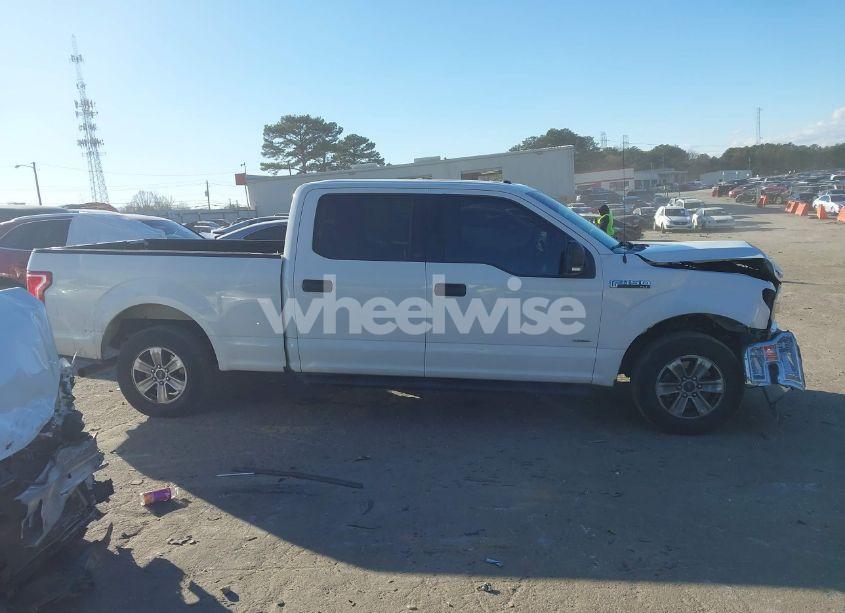 Photo 13 of 2017 Ford F-150 XLT (VIN 1FTEW1CP2HFB43155)