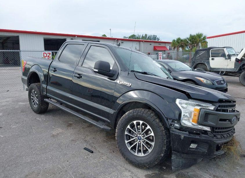 2018 Ford F-150 XLT (VIN 1FTEW1CP2JKF99296) main photo