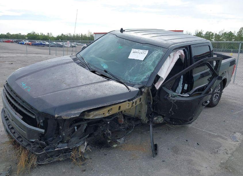 Photo 6 of 2018 Ford F-150 XLT (VIN 1FTEW1CP2JKF99296)