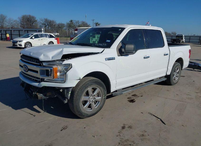 Photo 2 of 2019 Ford F-150 XLT (VIN 1FTEW1CP2KKF27287)