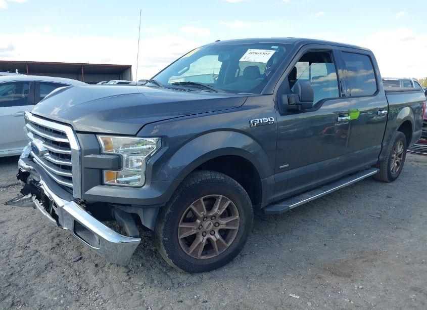 Photo 2 of 2015 Ford F-150 XLT (VIN 1FTEW1CP3FFB66392)