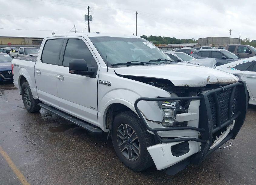 2016 Ford F-150 XLT (VIN 1FTEW1CP3GKF17410) main photo