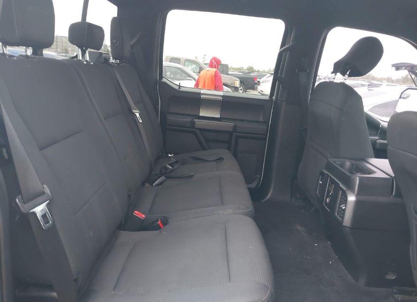 Photo 8 of 2016 Ford F-150 XLT (VIN 1FTEW1CP3GKF17410)