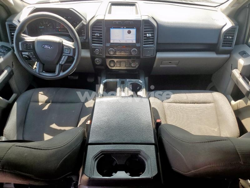 Photo 13 of 2019 FORD F150 SUPERCREW (VIN 1FTEW1CP3KKE78147)