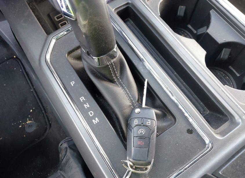 Photo 11 of 2019 Ford F-150 XLT (VIN 1FTEW1CP3KKE95076)