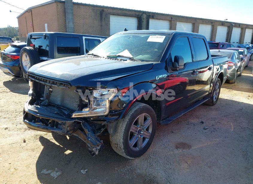 Photo 2 of 2019 Ford F-150 XLT (VIN 1FTEW1CP3KKF22373)