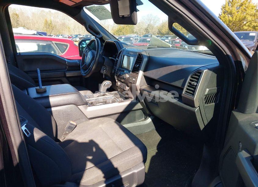 Photo 5 of 2019 Ford F-150 XLT (VIN 1FTEW1CP3KKF22373)