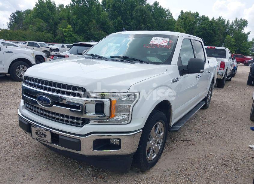 Photo 2 of 2020 Ford F-150 XLT (VIN 1FTEW1CP3LFA33952)