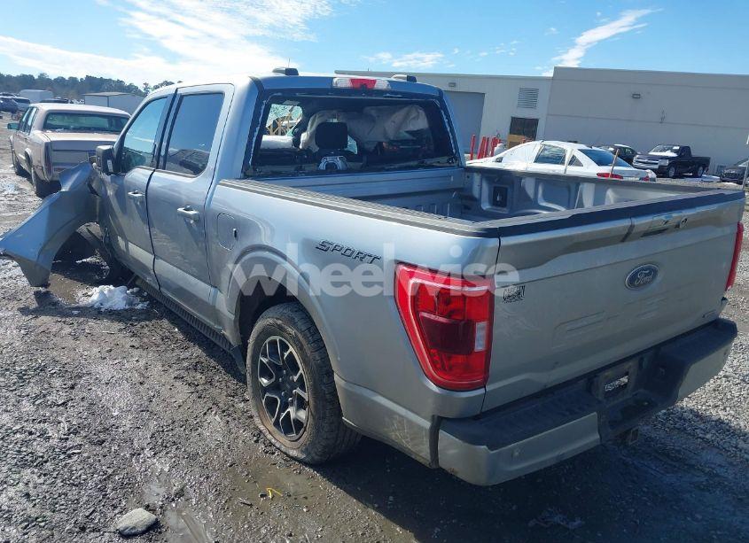 Photo 3 of 2021 Ford F-150 XLT (VIN 1FTEW1CP3MFA22273)