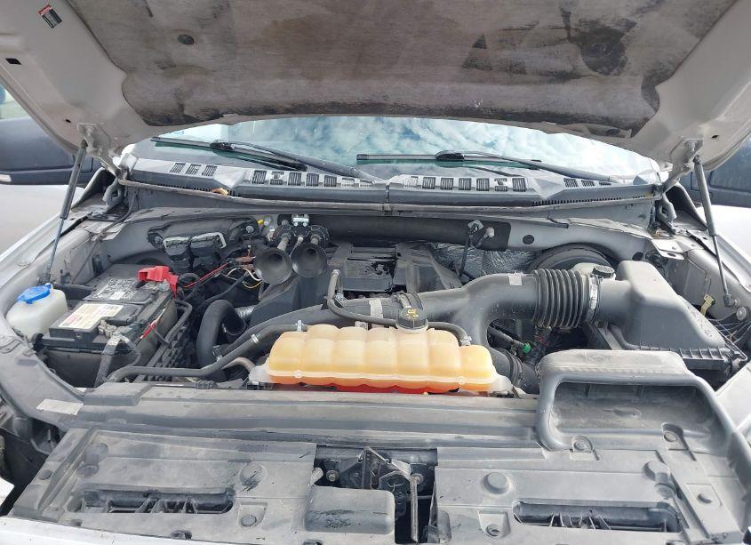 Photo 10 of 2015 Ford F-150 XLT (VIN 1FTEW1CP4FKE36950)