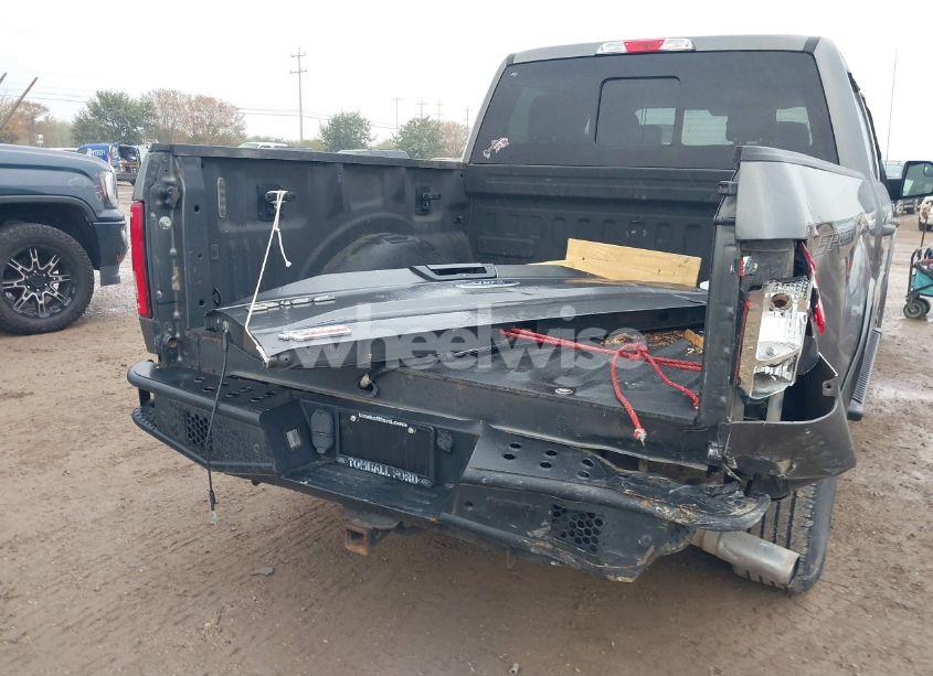 Photo 6 of 2016 Ford F-150 XLT (VIN 1FTEW1CP4GKE11094)