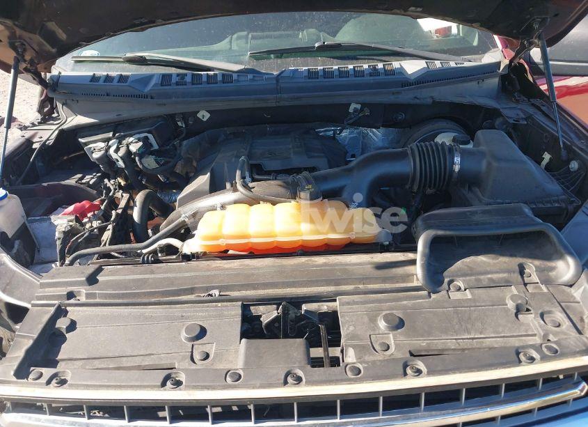 Photo 10 of 2018 Ford F-150 XLT (VIN 1FTEW1CP4JKD50935)