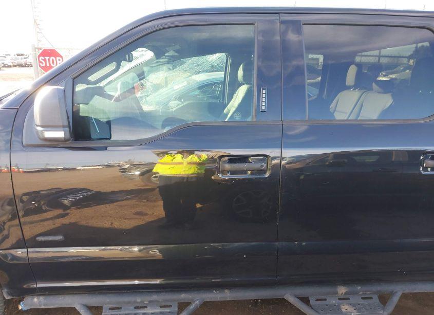 Photo 14 of 2015 Ford F-150 XLT (VIN 1FTEW1CP5FKD25212)