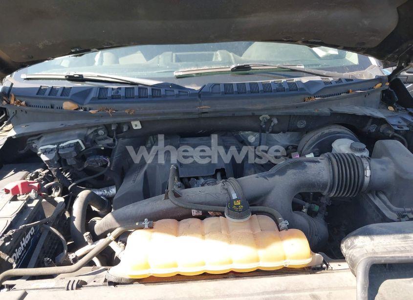 Photo 10 of 2016 Ford F-150 XLT (VIN 1FTEW1CP5GFB08429)