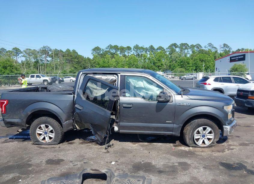 Photo 12 of 2016 Ford F-150 XLT (VIN 1FTEW1CP5GFB08429)