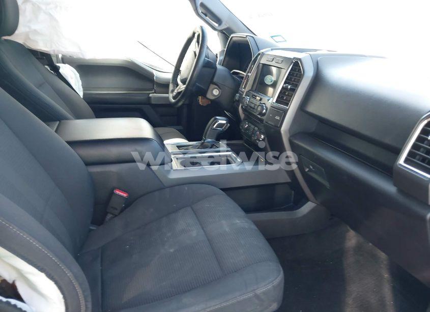 Photo 5 of 2016 Ford F-150 XLT (VIN 1FTEW1CP5GKF16405)