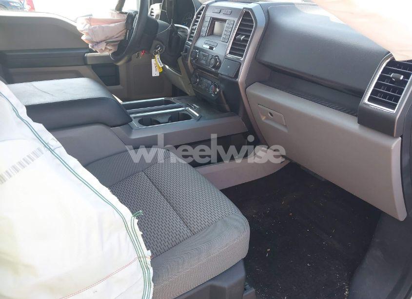 Photo 5 of 2016 Ford F-150 XLT (VIN 1FTEW1CP5GKF39313)