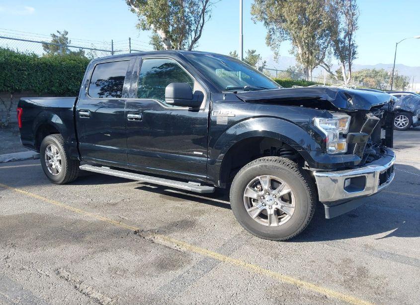 2017 Ford F-150 XLT (VIN 1FTEW1CP5HKD19073) main photo