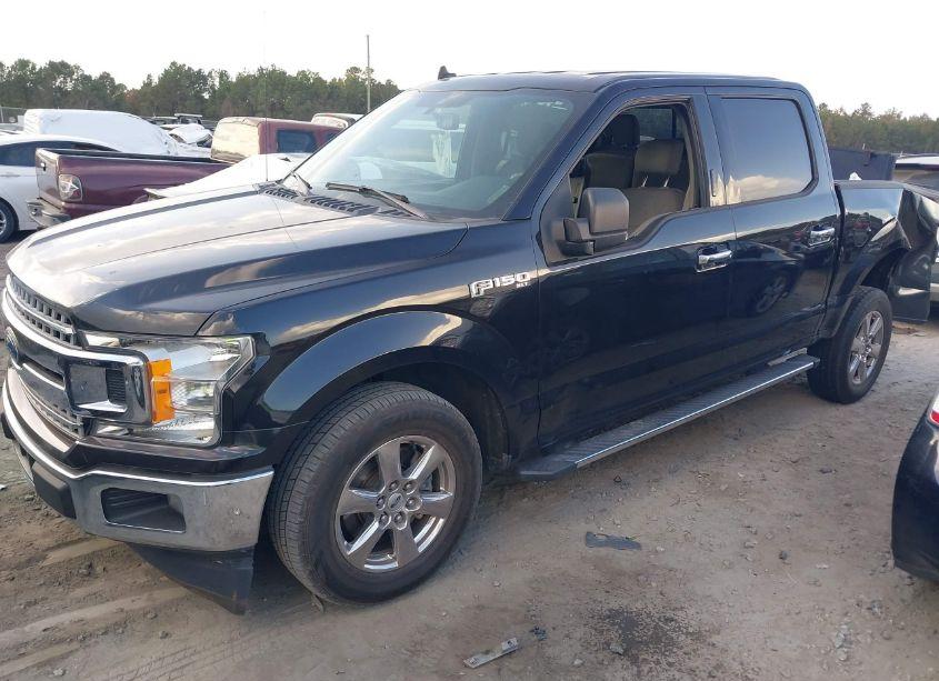 Photo 2 of 2019 Ford F-150 XLT (VIN 1FTEW1CP5KFD25620)