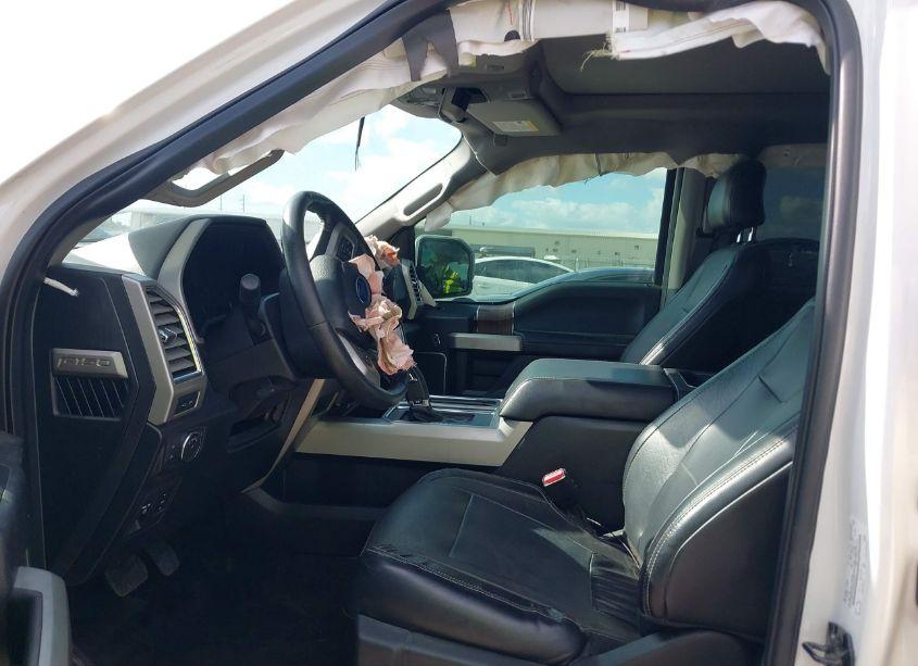 Photo 5 of 2016 Ford F-150 LARIAT (VIN 1FTEW1CP6GFB37227)