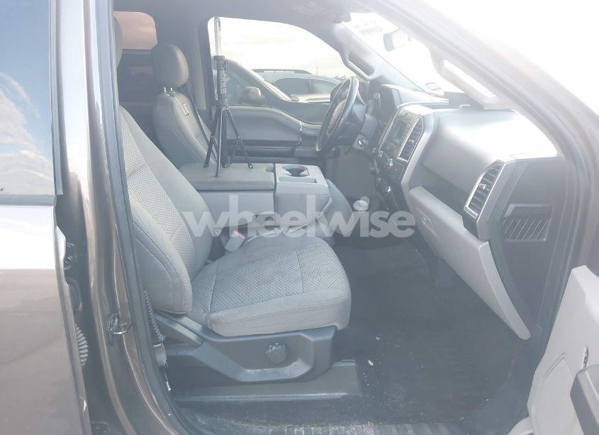 Photo 5 of 2016 Ford F-150 XLT (VIN 1FTEW1CP6GKD22028)