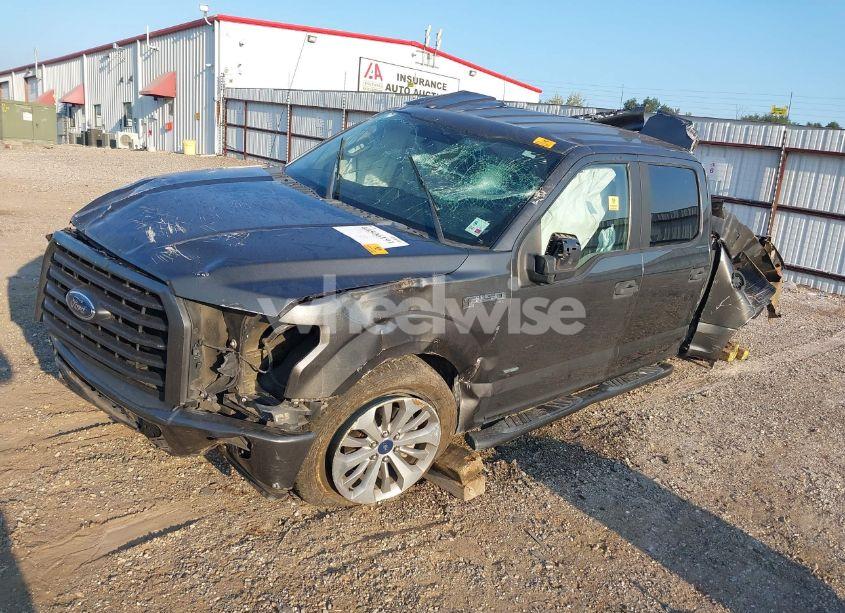 Photo 2 of 2017 Ford F-150 XL (VIN 1FTEW1CP6HKE48052)