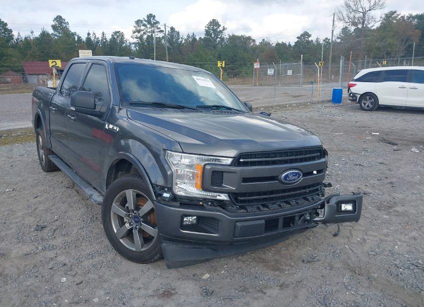 2018 Ford F-150 XLT (VIN 1FTEW1CP6JFC10586) main photo