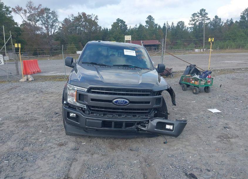 Photo 12 of 2018 Ford F-150 XLT (VIN 1FTEW1CP6JFC10586)