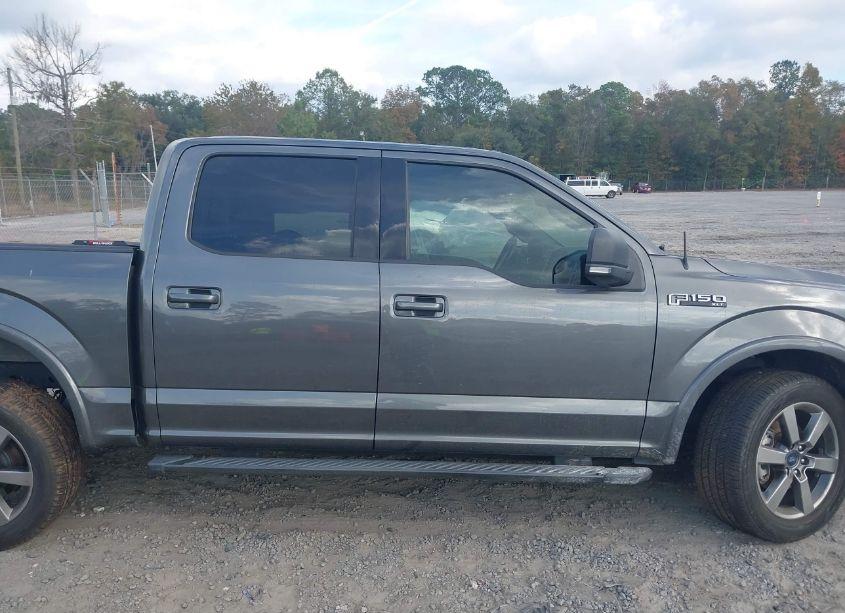 Photo 13 of 2018 Ford F-150 XLT (VIN 1FTEW1CP6JFC10586)