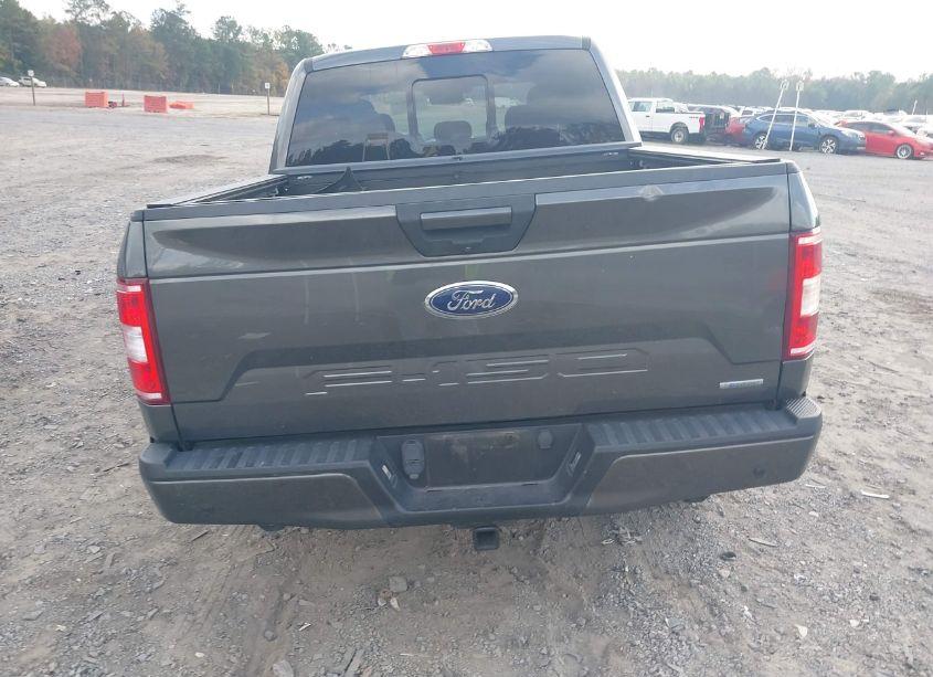 Photo 16 of 2018 Ford F-150 XLT (VIN 1FTEW1CP6JFC10586)