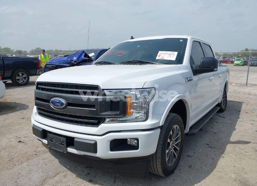 Photo 2 of 2020 Ford F-150 XLT (VIN 1FTEW1CP6LKF02667)