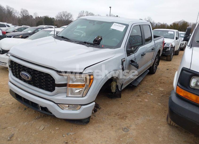 Photo 2 of 2021 Ford F-150 XL (VIN 1FTEW1CP6MKD12160)