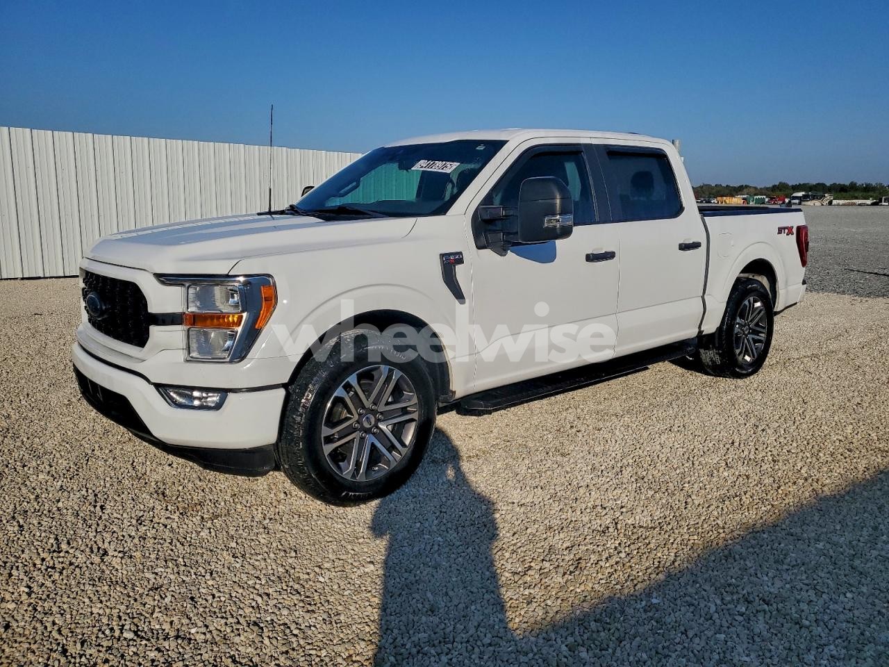 2022 FORD F150 SUPERCREW (VIN 1FTEW1CP6NFA24150) main photo