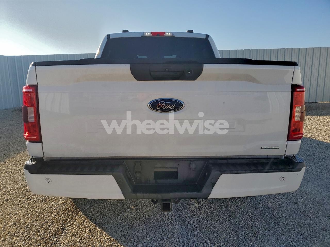 Photo 6 of 2022 FORD F150 SUPERCREW (VIN 1FTEW1CP6NFA24150)
