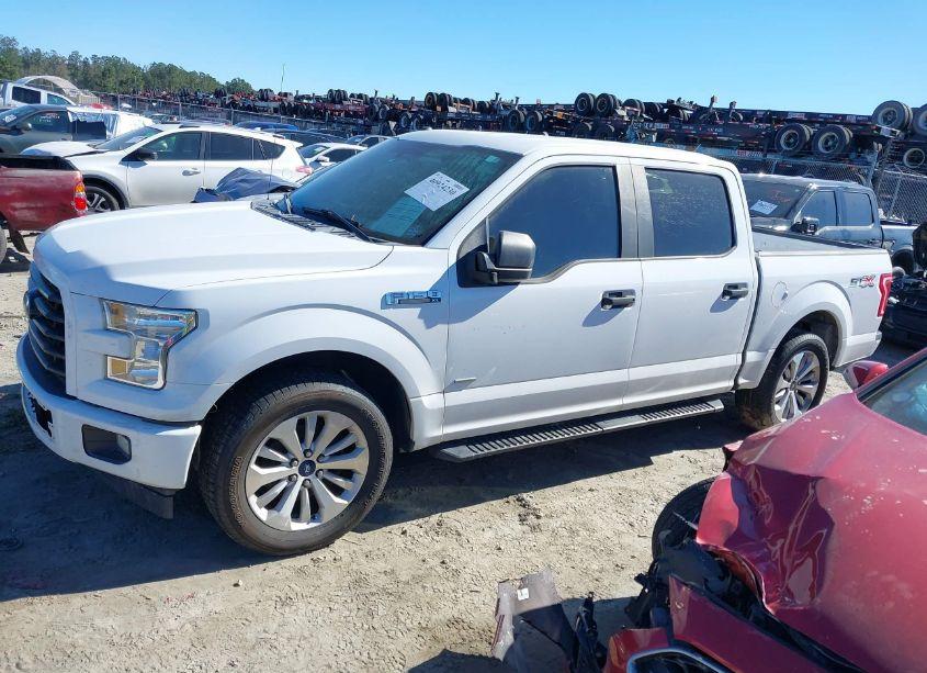 Photo 2 of 2017 Ford F-150 XL (VIN 1FTEW1CP7HFA76021)