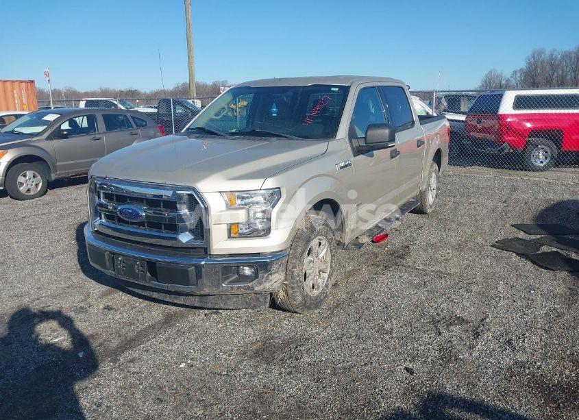 Photo 2 of 2017 Ford F-150 XLT (VIN 1FTEW1CP7HFB19160)