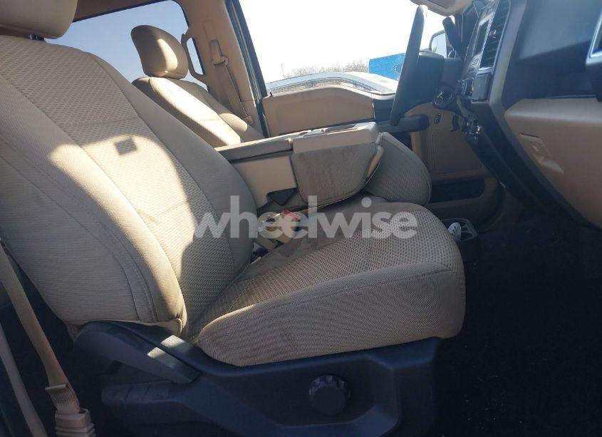 Photo 5 of 2017 Ford F-150 XLT (VIN 1FTEW1CP7HFB19160)