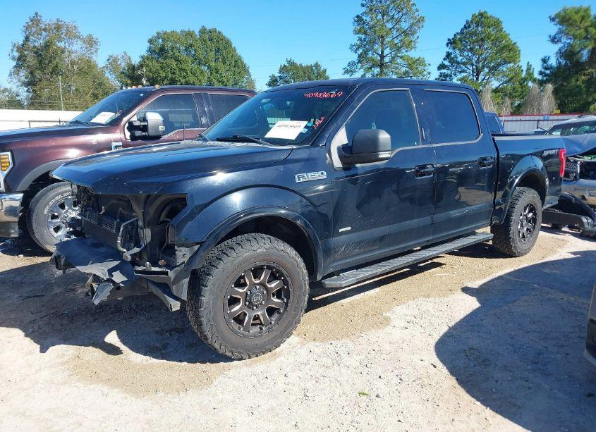 Photo 2 of 2017 Ford F-150 XLT (VIN 1FTEW1CP7HKC11103)