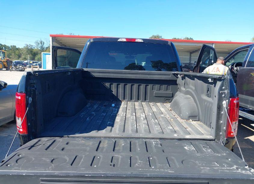 Photo 8 of 2017 Ford F-150 XLT (VIN 1FTEW1CP7HKC11103)