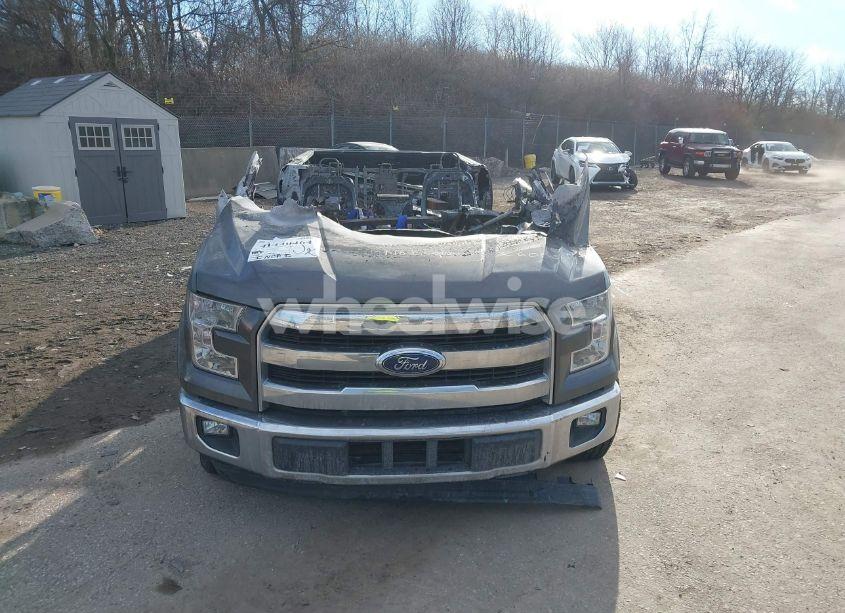 Photo 11 of 2017 Ford F-150 LARIAT (VIN 1FTEW1CP7HKC60057)