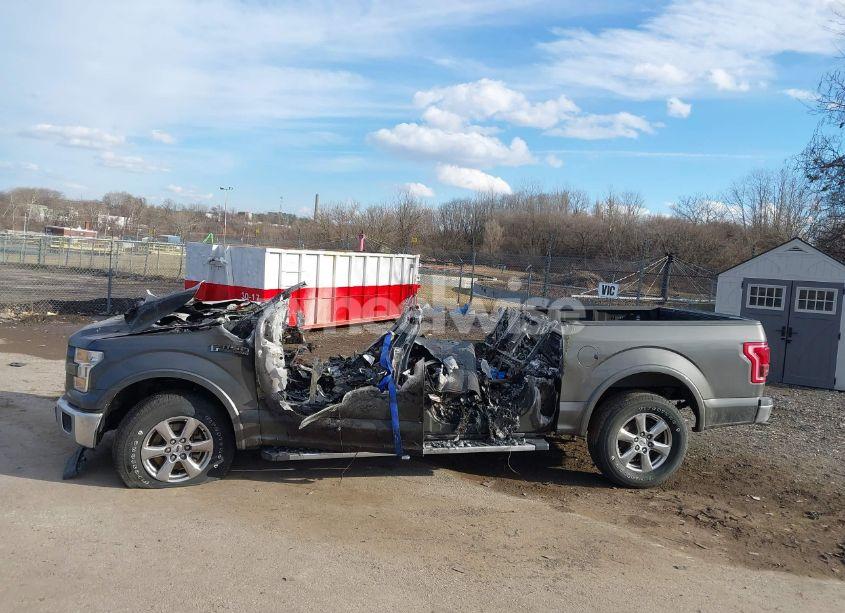 Photo 13 of 2017 Ford F-150 LARIAT (VIN 1FTEW1CP7HKC60057)