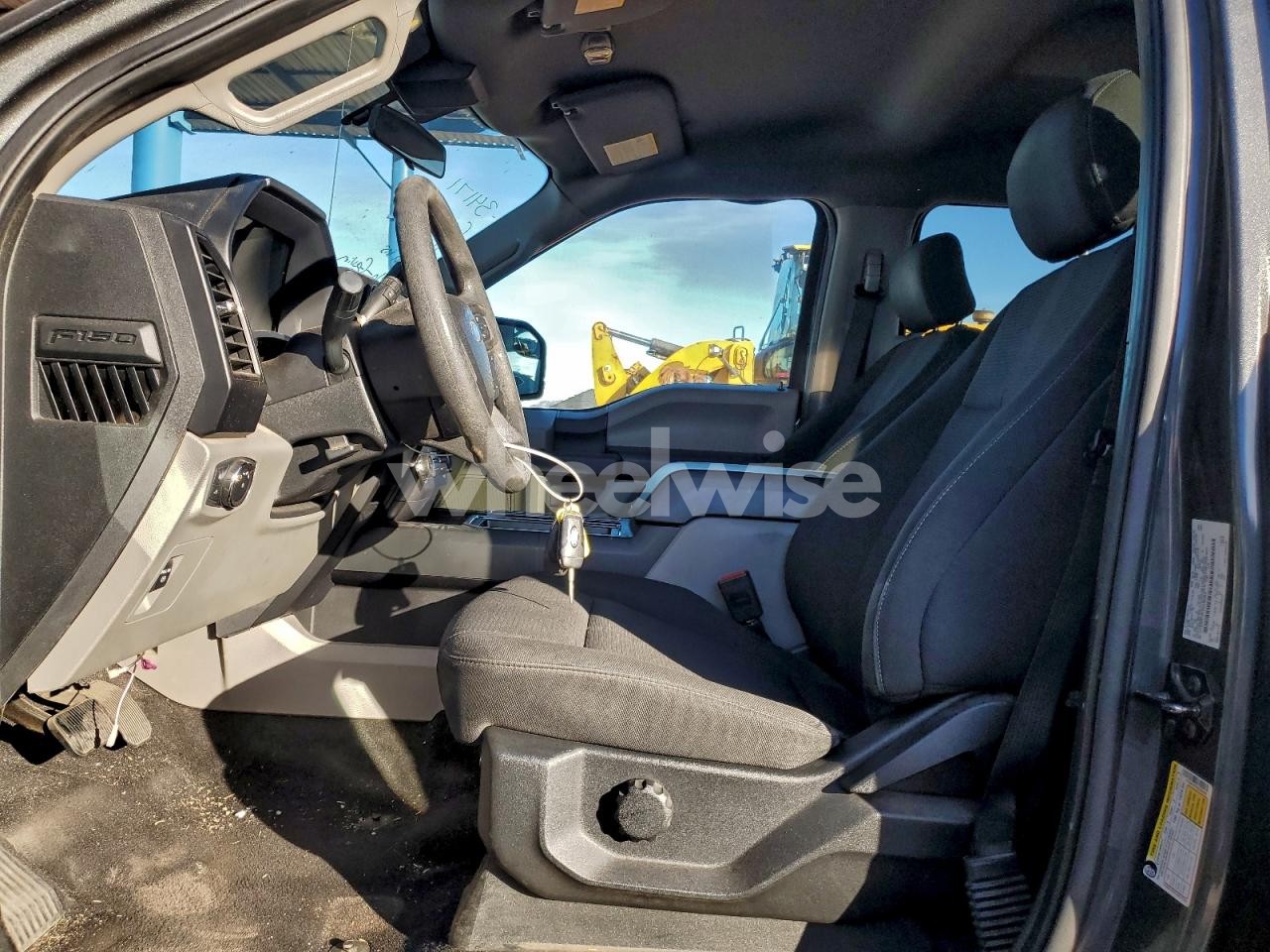 Photo 7 of 2019 FORD F150 SUPERCREW (VIN 1FTEW1CP7KKC98492)
