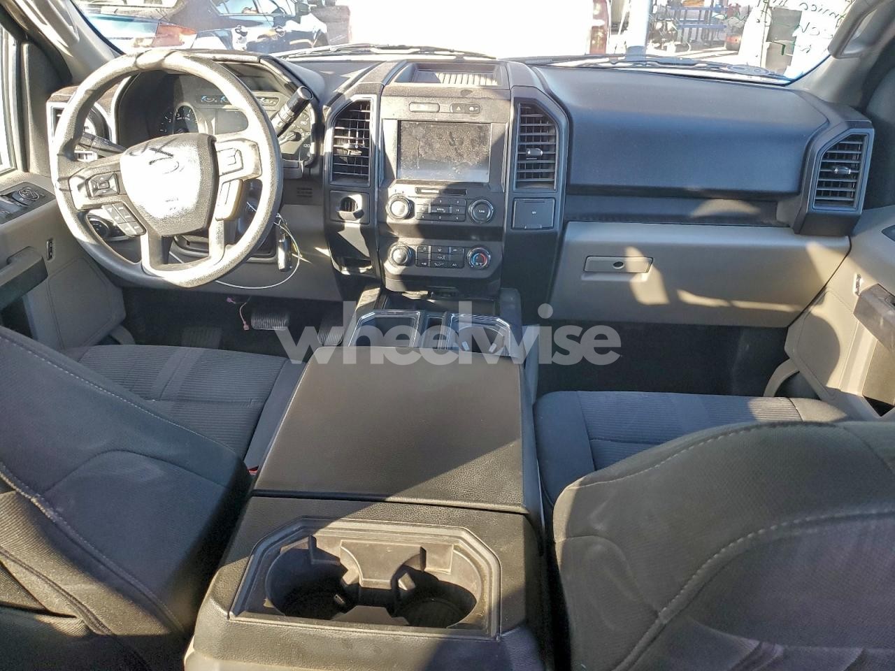 Photo 8 of 2019 FORD F150 SUPERCREW (VIN 1FTEW1CP7KKC98492)