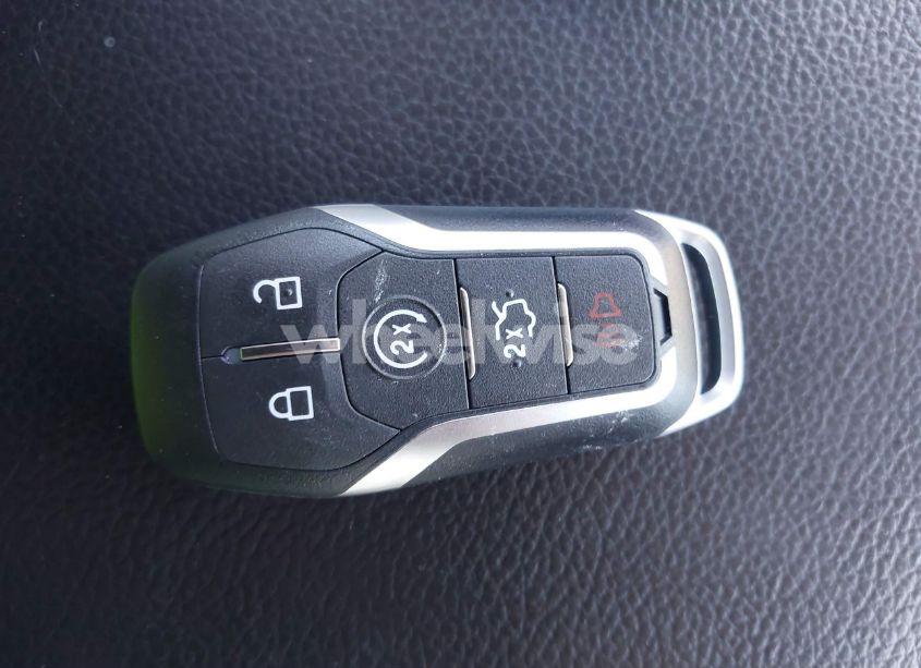 Photo 11 of 2015 Ford F-150 LARIAT (VIN 1FTEW1CP8FKD40612)