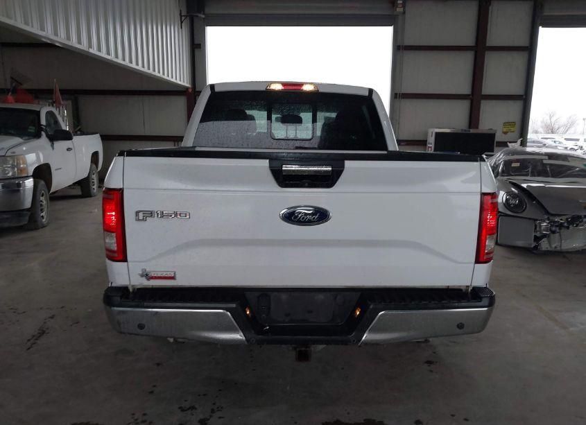 Photo 16 of 2015 Ford F-150 XLT (VIN 1FTEW1CP8FKD76638)