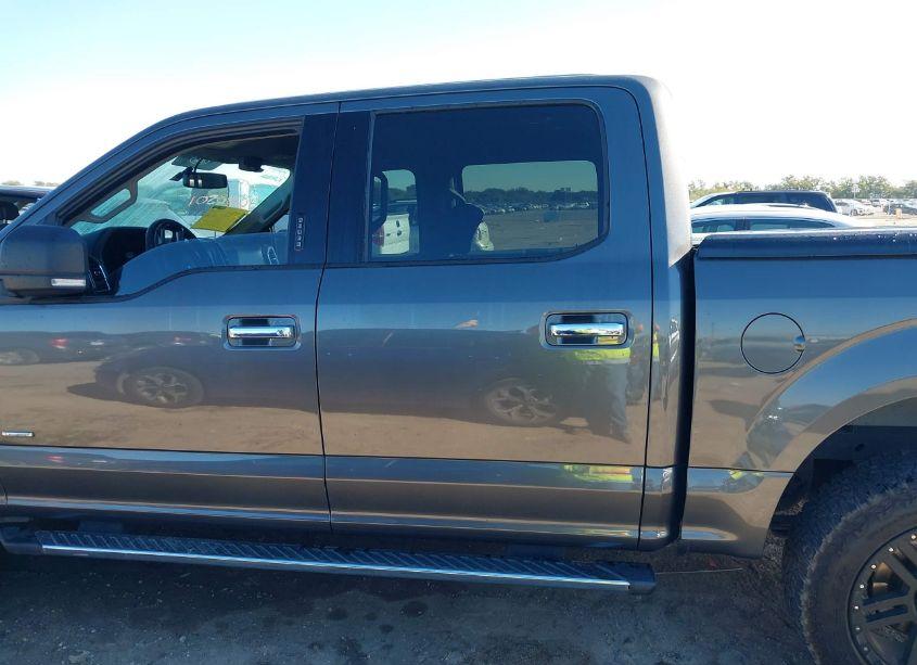 Photo 14 of 2016 Ford F-150 XLT (VIN 1FTEW1CP8GKF09626)