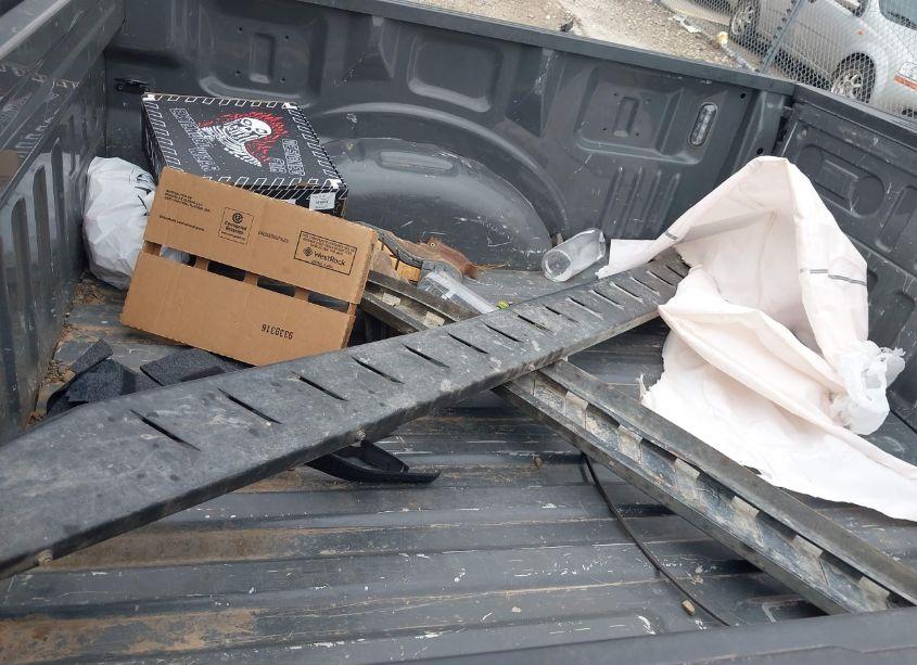 Photo 12 of 2018 Ford F-150 XLT (VIN 1FTEW1CP8JFD38781)