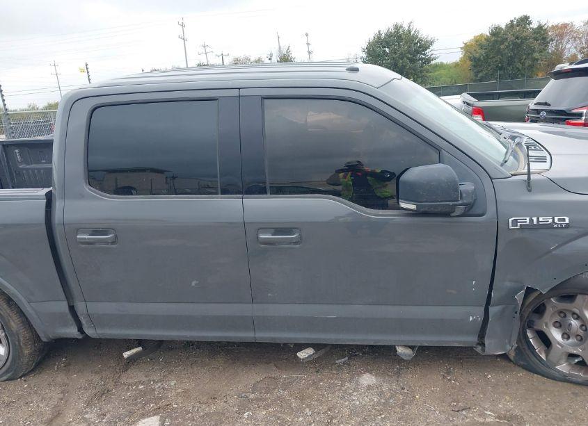 Photo 14 of 2018 Ford F-150 XLT (VIN 1FTEW1CP8JFD38781)