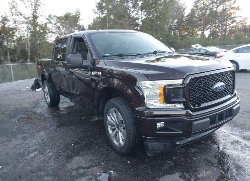 2018 Ford F-150 XL (VIN 1FTEW1CP8JKE55638) main photo